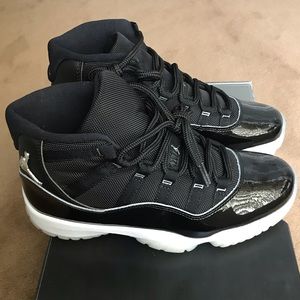Air Jordan 11 jubilee